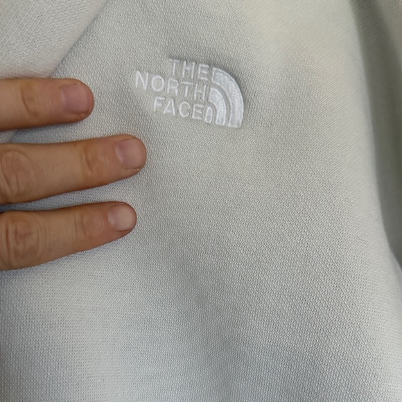 The North Face off-white crop Full-Zip Hoodie - Picture 4 of 4